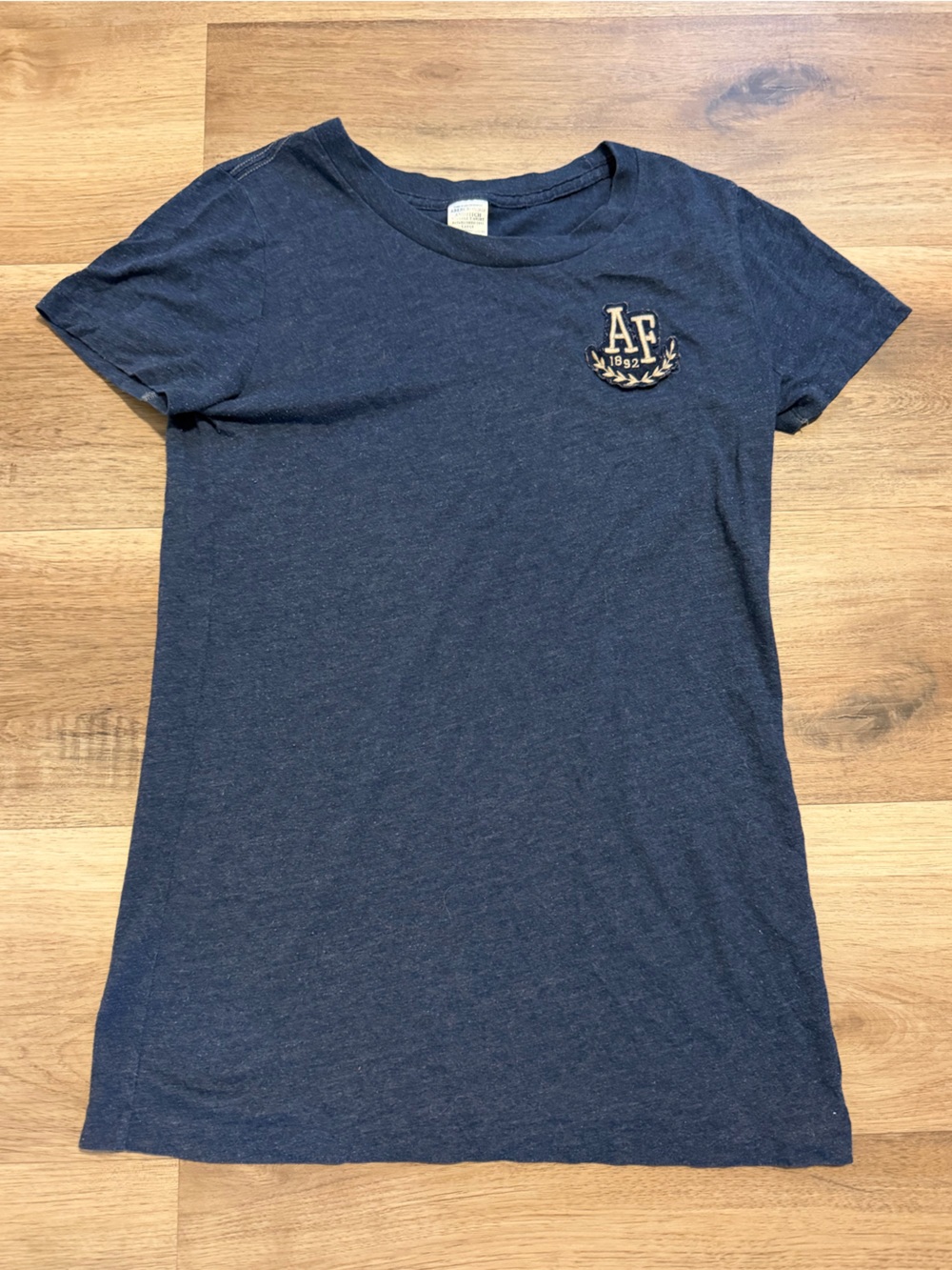 Vintage y2k Abercrombie & Fitch Women's Blue Top Baby Tee T-shirt Large